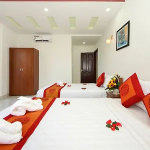 https://hoi-an-dat-cam-homestay.hotelsofhoian.com