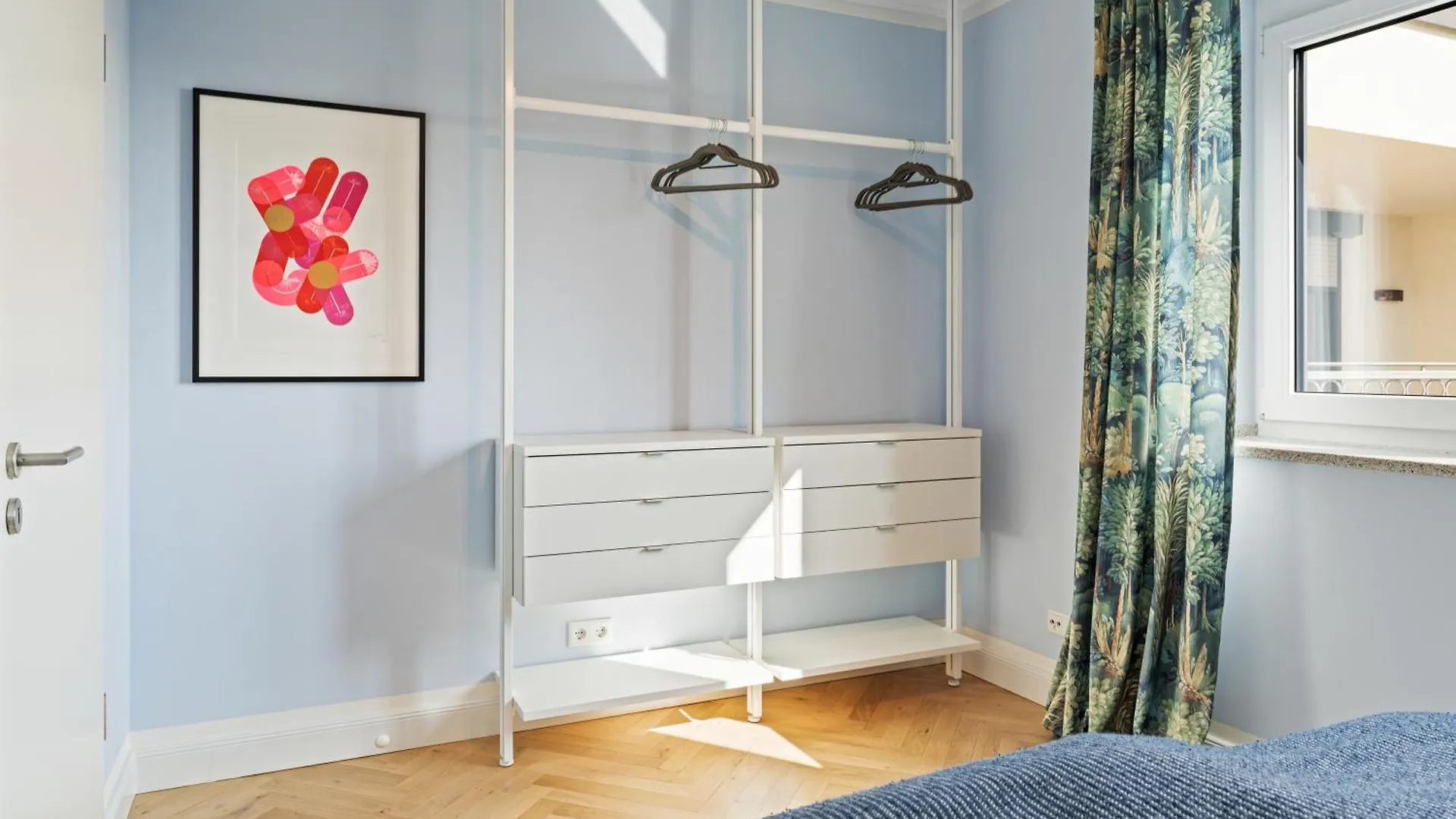 Appartement Cls Moderne City-Wohnung Hamburg Tiefgarage, Klimaanlage, 65 Zoll Smart-Tv, E-Laden, Balkon, Parken, Blick Ueber Hamburg, Cafe Im Haus, Bus Gegenueber, Flex Check In